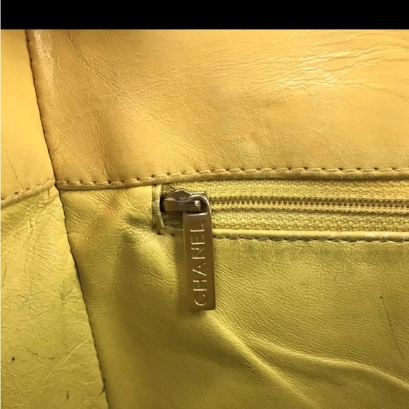 4500$ Chanel chocolate Bar Black Patent Leather Calf Skin - Picture 6 of 9